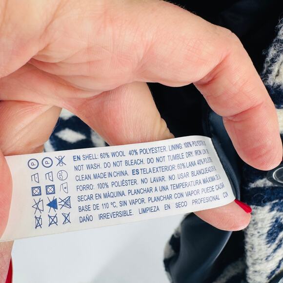 Chunky Navy Cream Geometric Pattern Coat Jacket Longline Boho Size L Fisherman - Picture 8 of 9